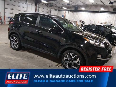 Used 2021 Kia Sportage EX AWD/4WD image 2