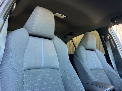 Used 2021 Toyota Corolla SE FWD image 18