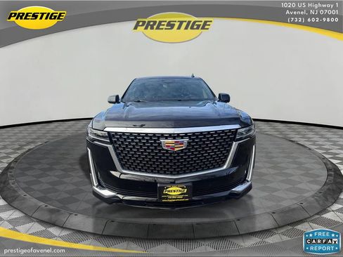 Used 2023 Cadillac Escalade ESV Premium Luxury image 2