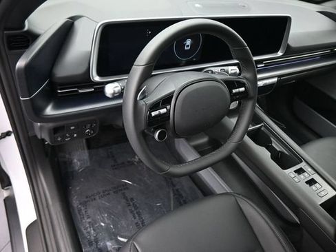 New 2025 Hyundai Ioniq 6 SEL AWD/4WD image 15