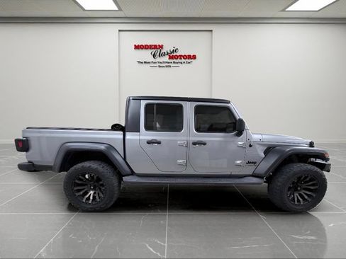 Used 2020 Jeep Gladiator Sport w/ Quick Order Package 24S AWD/4WD image 8