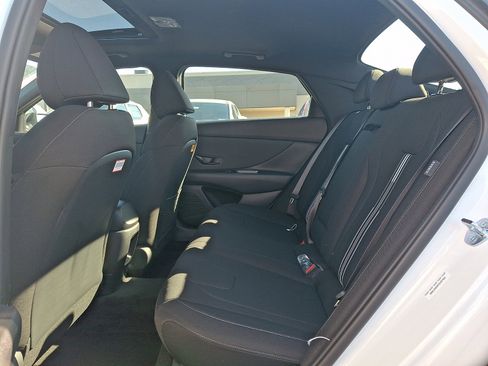 New 2026 Hyundai Elantra SEL Sport Premium FWD image 6