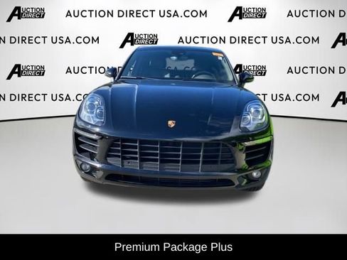 Used 2018 Porsche Macan AWD/4WD image 2