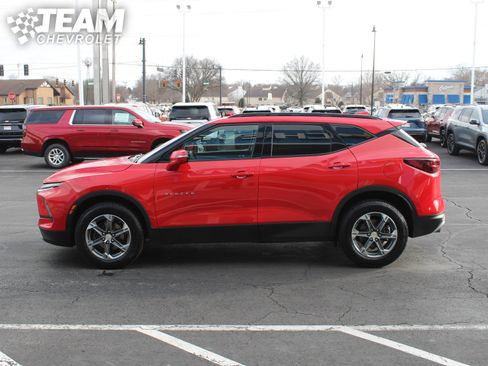 Certified 2023 Chevrolet Blazer LT w/ Sound & Technology Package image 7