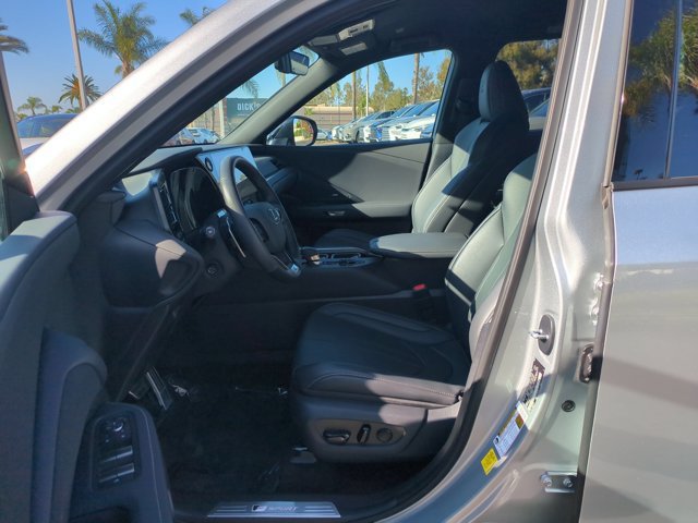 Used 2026 Lexus TX 500h AWD w/ Technology Package image 11