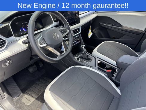 New 2026 Volkswagen Taos SE FWD image 14