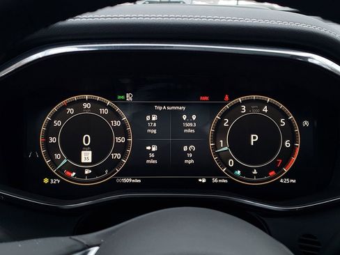 Used 2024 Jaguar XF R-Dynamic SE image 30