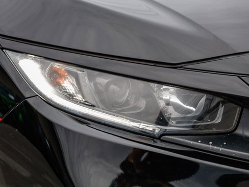 Used 2020 Honda Civic EX-L image 7