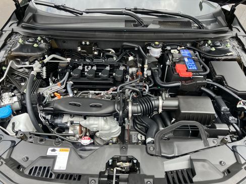 Used 2025 Honda Accord SE image 36