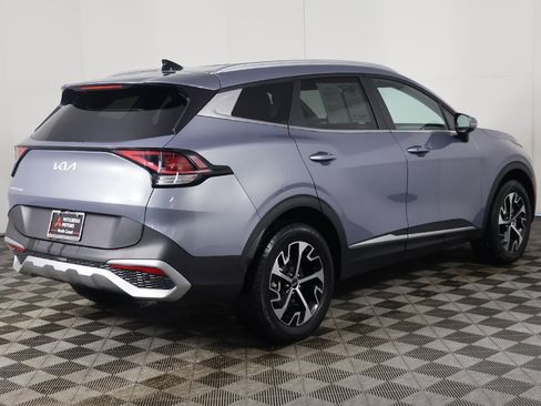 Used 2023 Kia Sportage EX image 10