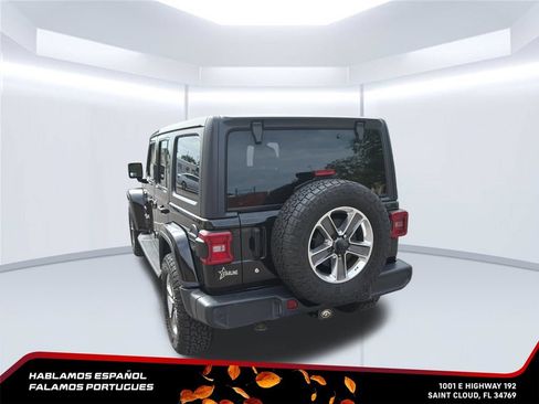 Used 2019 Jeep Wrangler Unlimited Sahara w/ Safety Group AWD/4WD image 6