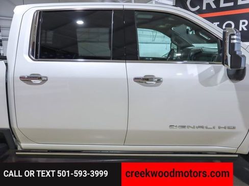 Used 2022 GMC Sierra 2500 Denali w/ Denali Ultimate Package image 25