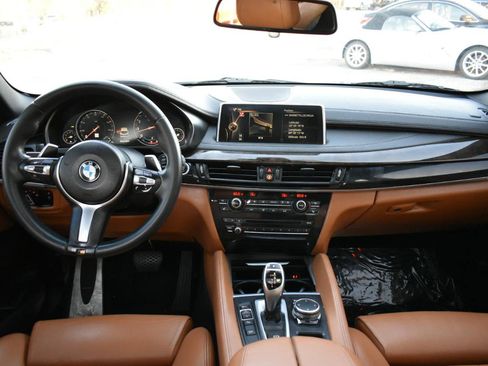 Used 2015 BMW X6 xDrive35i image 11