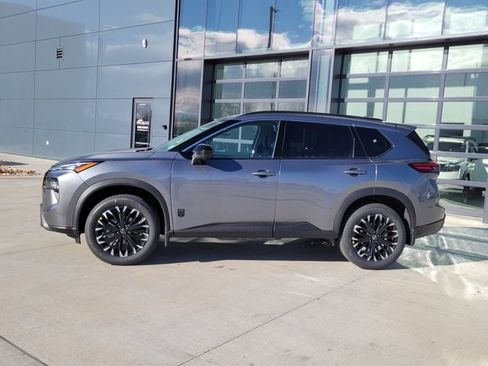 New 2026 Nissan Rogue SV image 2