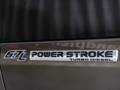 Used 2017 Ford F250 King Ranch w/ King Ranch Ultimate Package image 45