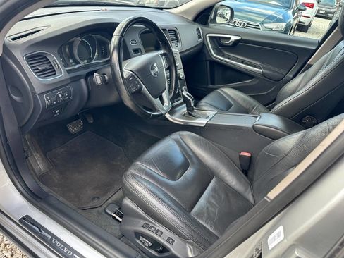 Used 2014 Volvo S60 T5 image 10