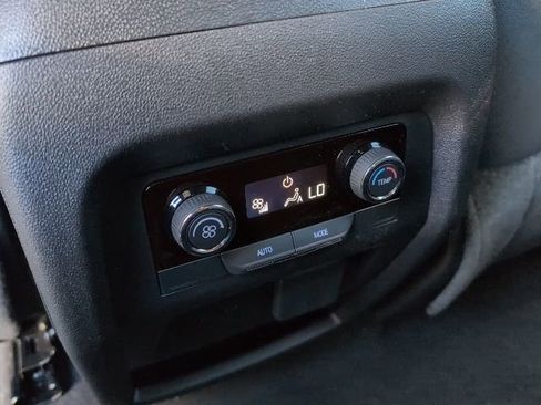 New 2026 Chevrolet Traverse LT w/ Driver Confidence Package image 6