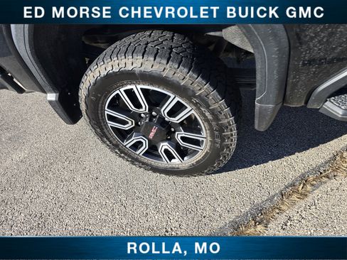 Used 2021 GMC Sierra 2500 AT4 w/ AT4 Premium Plus Package image 12