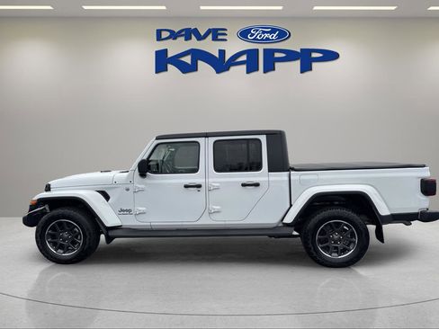 Used 2022 Jeep Gladiator Overland w/ Popular Equipment Package image 5