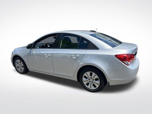 Used 2015 Chevrolet Cruze LS FWD image 44