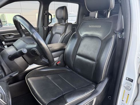Used 2023 RAM 1500 Laramie AWD/4WD image 17