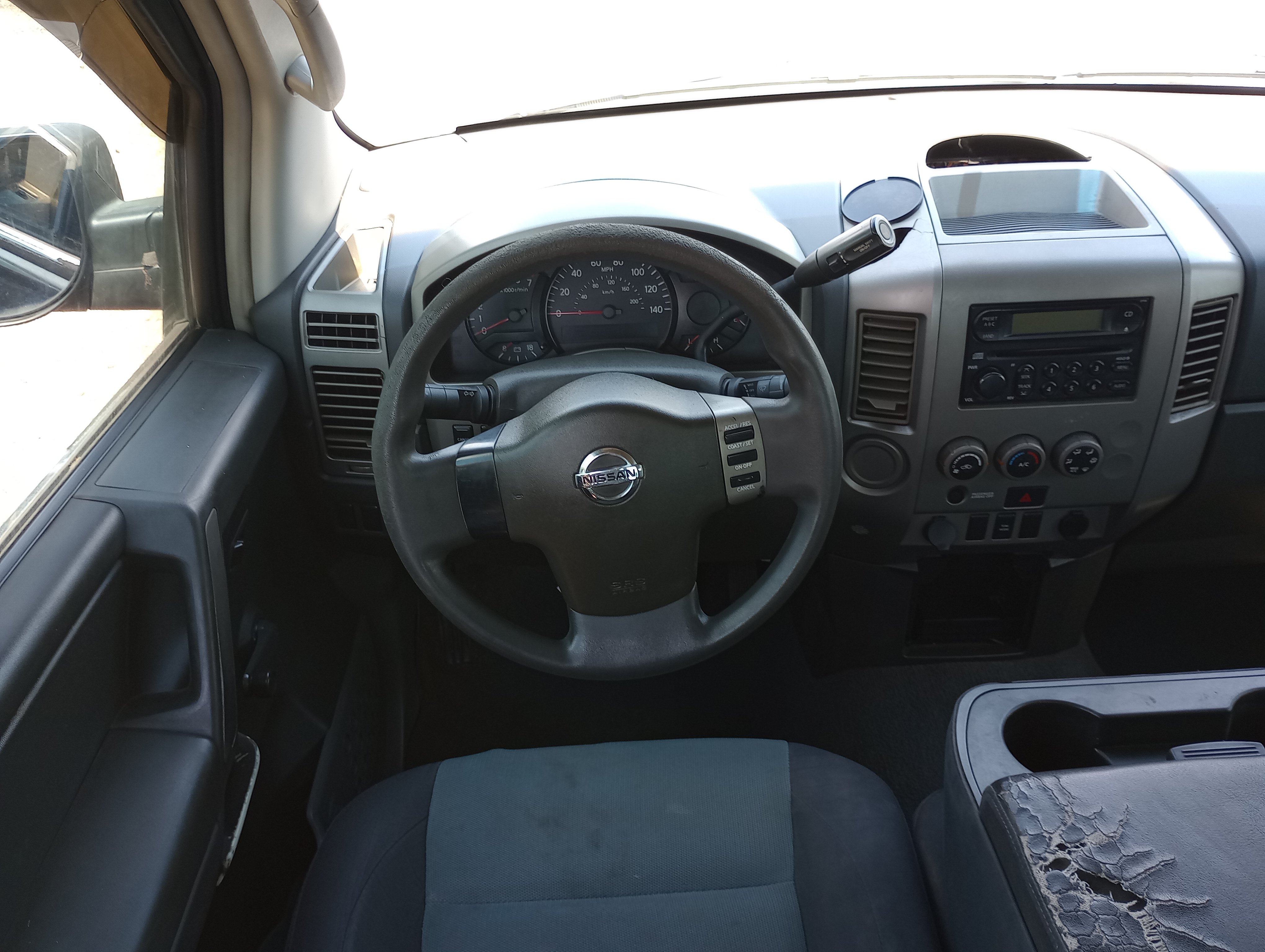 Used 2006 Nissan Titan XE RWD image 9