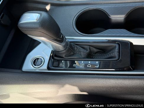 Used 2025 Nissan Altima 2.5 SV FWD image 10