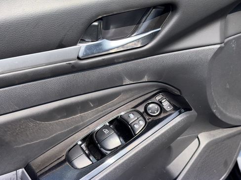 Certified 2025 Nissan Altima 2.5 SR w/ SR Premium Package FWD image 23