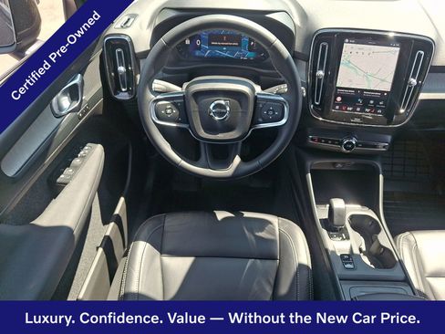 Certified 2023 Volvo XC40 B5 Core w/ Convenience Package AWD/4WD image 12