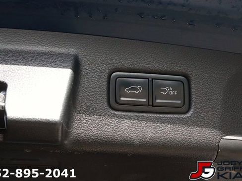 Certified 2023 Kia Telluride SX Prestige AWD/4WD image 18