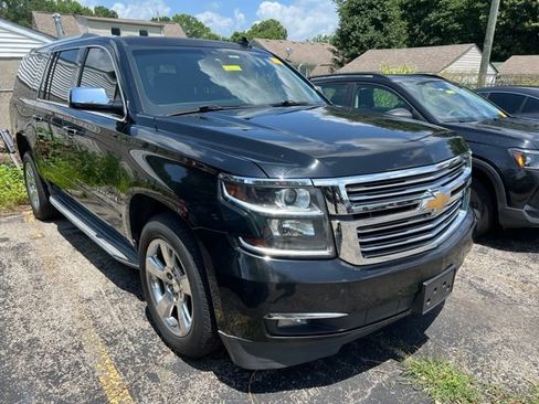 Used 2016 Chevrolet Suburban LTZ AWD/4WD image 3