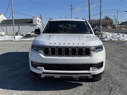 Used 2024 Jeep Wagoneer Series II image 26