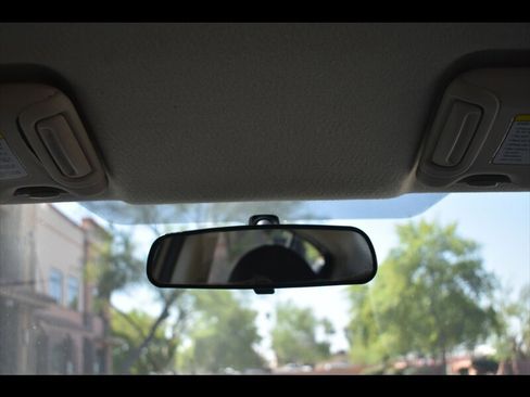 Used 2014 Nissan Versa S Plus FWD image 26