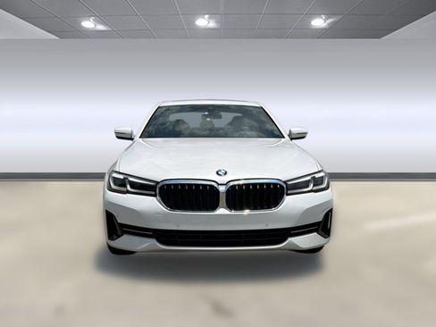 Used 2023 BMW 530i w/ Premium Package RWD image 6