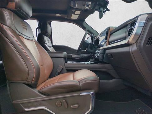 Used 2024 Ford F350 King Ranch w/ FX4 Off-Road Package image 16