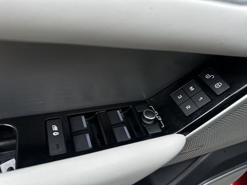 Used 2020 Land Rover Range Rover Velar SV Autobiography Dynamic AWD/4WD image 13