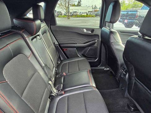 Used 2025 Ford Escape ST-Line Select image 13