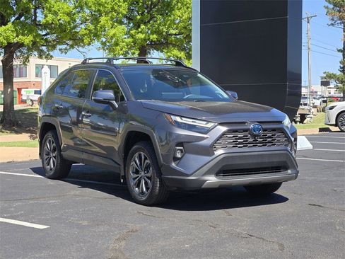 Used 2023 Toyota RAV4 Limited image 3