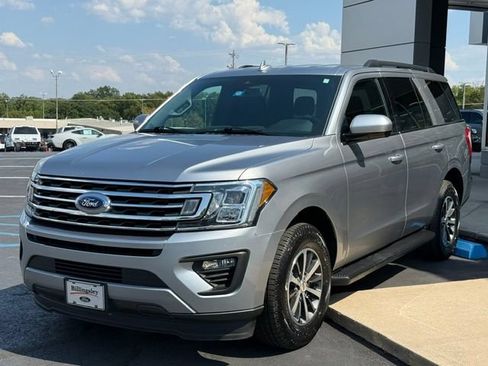 Used 2021 Ford Expedition XLT RWD image 5