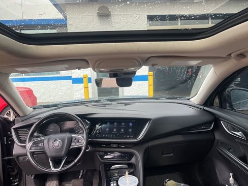 Used 2021 Buick Envision Essence w/ Sport Touring Package FWD image 13
