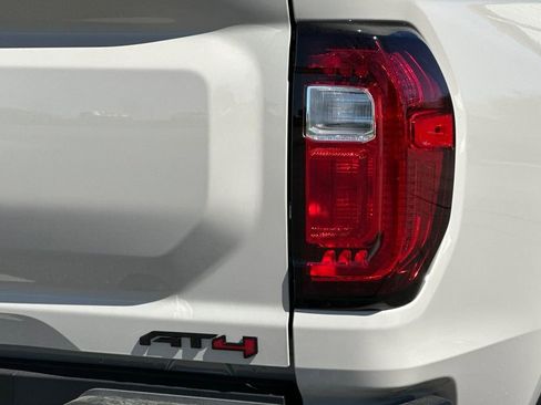New 2026 GMC Canyon AT4 w/ Nightfall Edition AWD/4WD image 7