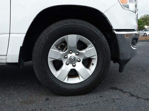 Used 2022 RAM 1500 Big Horn RWD image 5