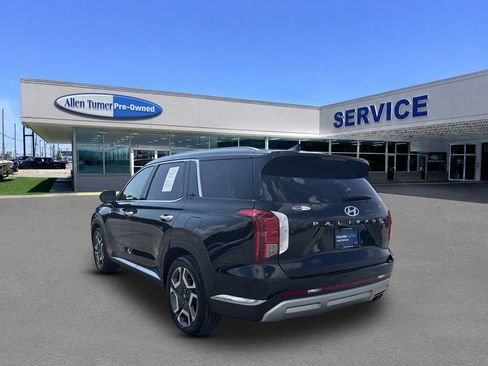 Certified 2023 Hyundai Palisade Limited FWD image 6