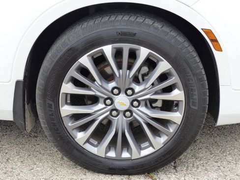 Used 2020 Chevrolet Blazer Premier w/ LPO, Floor Liner Package AWD/4WD image 13