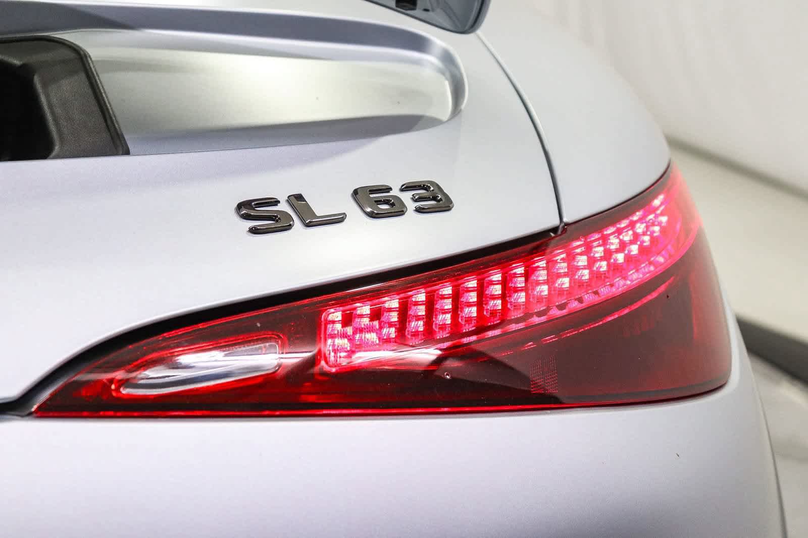 New 2026 Mercedes-Benz SL 63 AMG 4MATIC image 17