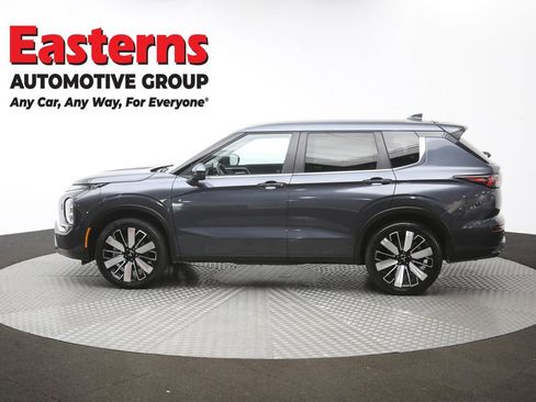 Used 2025 Mitsubishi Outlander SE AWD/4WD image 60