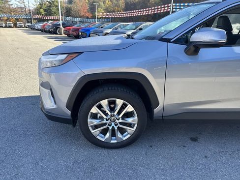 Used 2025 Toyota RAV4 XLE Premium w/ Weather Package image 9