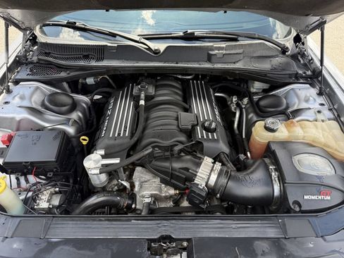 Used 2015 Dodge Challenger SRT w/ Technology Group RWD image 15