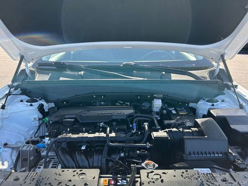 Used 2025 Hyundai Kona SE AWD/4WD image 29