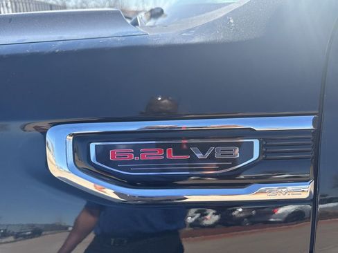 Used 2022 GMC Sierra 1500 Denali w/ Denali Reserve Package image 10